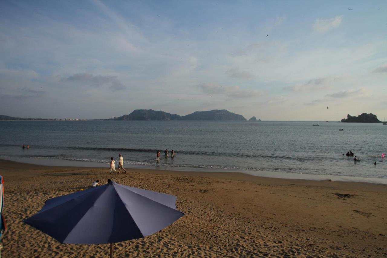 Bungalows Las Arenas San Patricio Melaque Dış mekan fotoğraf