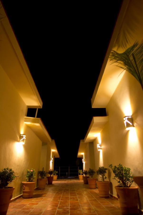 Bungalows Las Arenas San Patricio Melaque Dış mekan fotoğraf