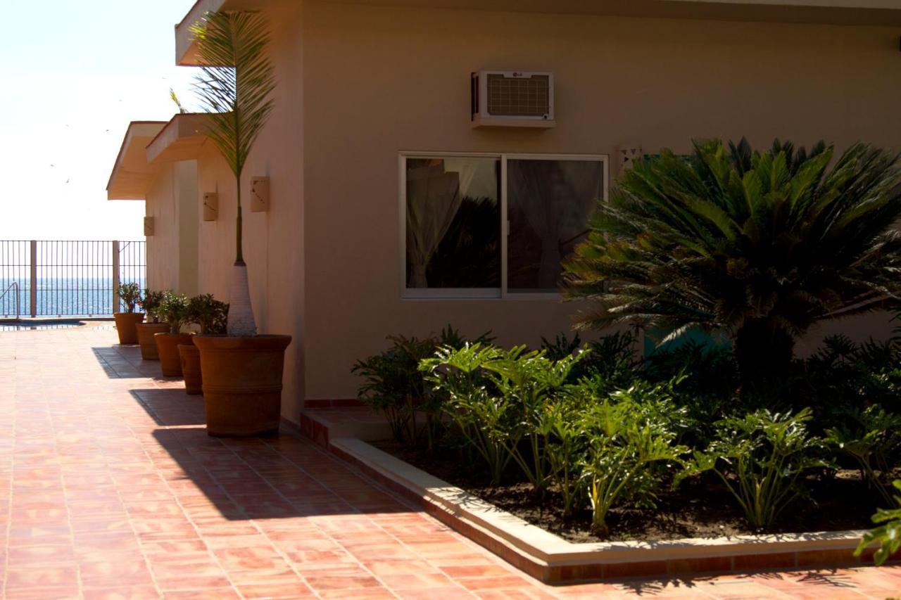 Bungalows Las Arenas San Patricio Melaque Dış mekan fotoğraf