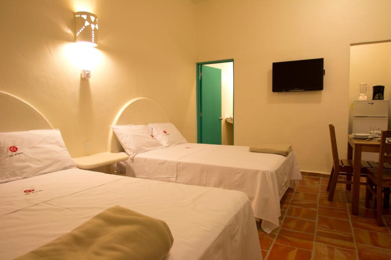 Bungalows Las Arenas San Patricio Melaque Dış mekan fotoğraf