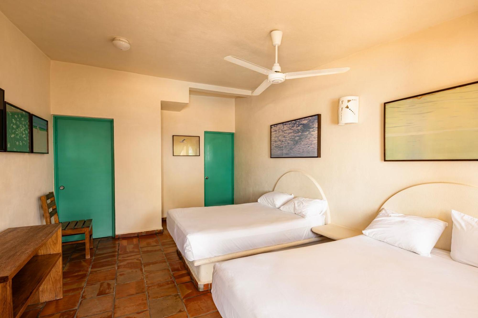 Bungalows Las Arenas San Patricio Melaque Dış mekan fotoğraf