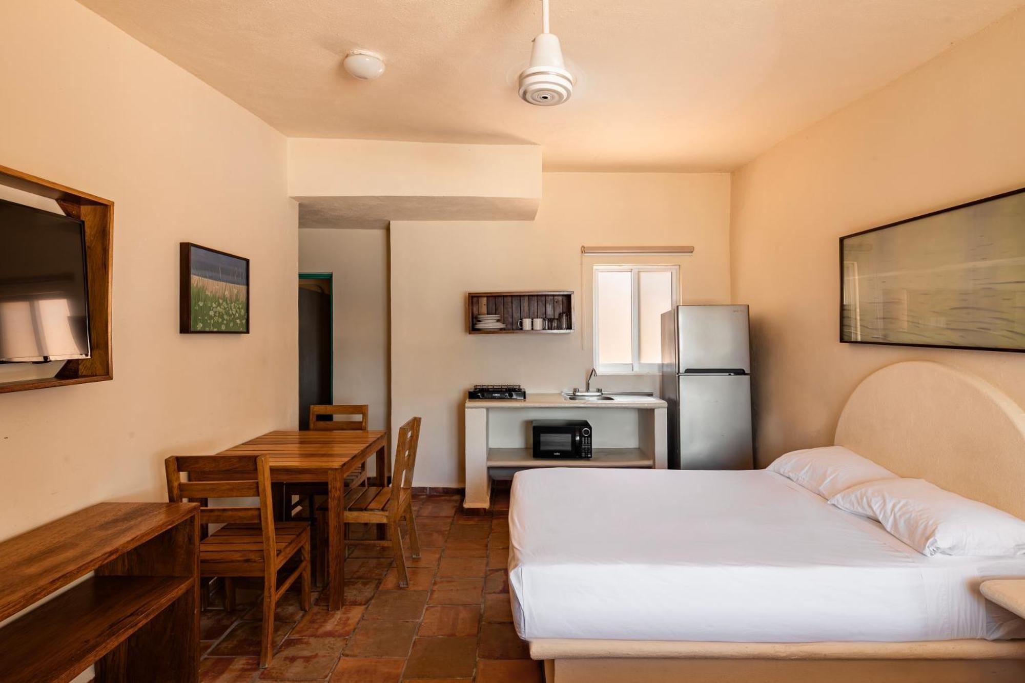 Bungalows Las Arenas San Patricio Melaque Dış mekan fotoğraf